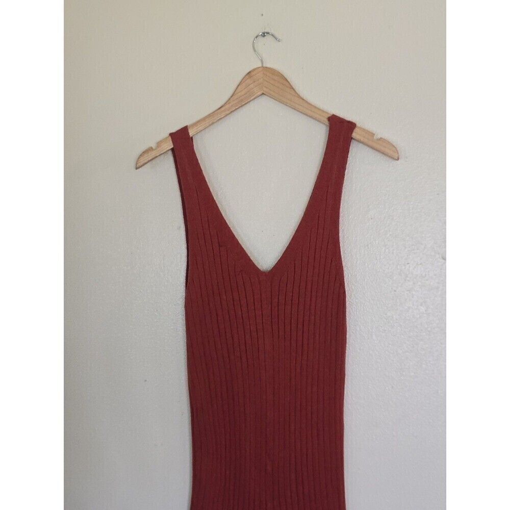 Forever 21 Ribbed Cropped Knit Jumpsuit Womens Size Medium Rust  V Neck - Picture 7 of 10